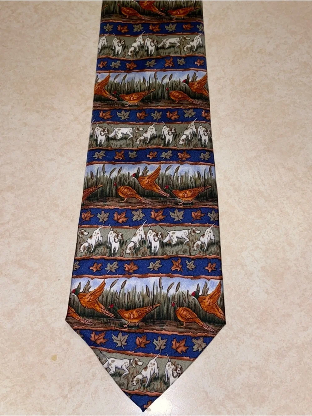 Alynn Neckwear Silk Mens Tie Pheasants And Pointers Bird Hunting Dog USA